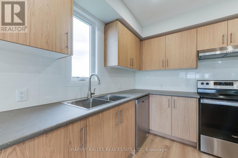 2 - 165 SPALDING ROAD, Toronto (Downsview-Roding-CFB), Ontario, M3K1K3