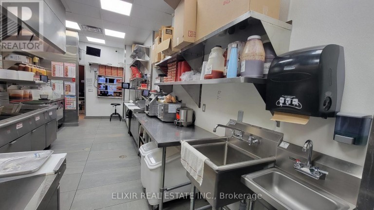 6240 THOROLD STONE ROAD, Niagara Falls (Morrison), Ontario, L2E6G1