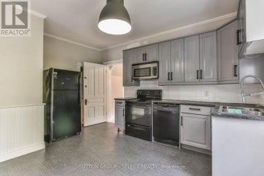 123 MILL STREET London East (East F) Ontario photo 10