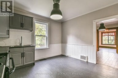 123 MILL STREET London East (East F) Ontario photo 11
