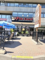 720 SPADINA AVENUE Toronto (University) Ontario photo 1
