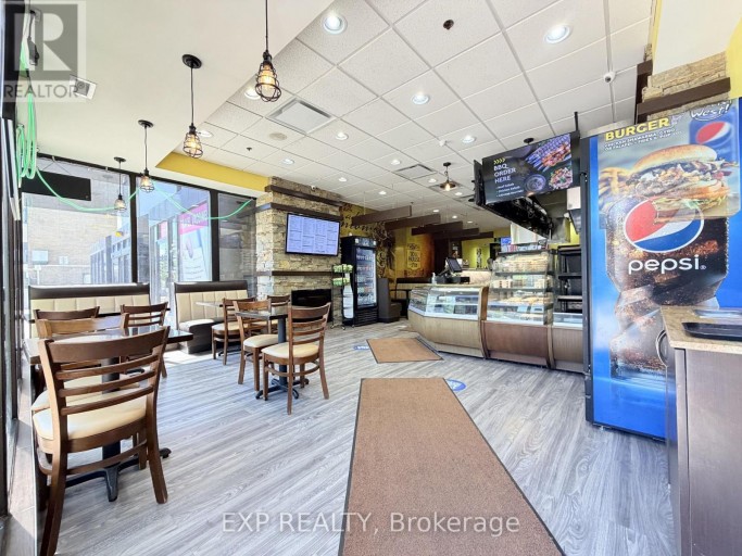 720 SPADINA AVENUE, Toronto (University), Ontario, M5S2T9