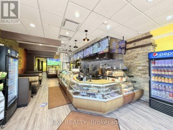 720 SPADINA AVENUE Toronto (University) Ontario photo 12
