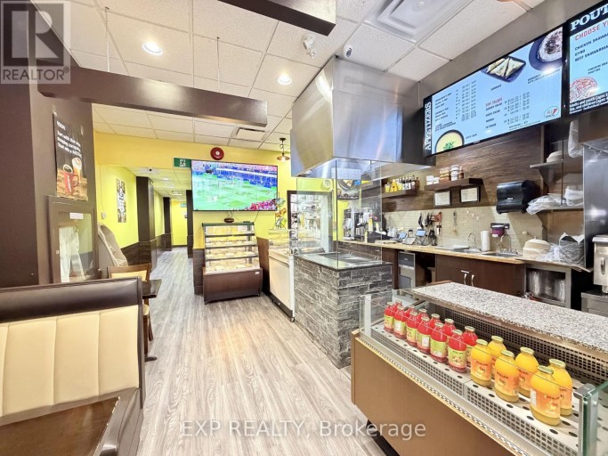 720 SPADINA AVENUE, Toronto (University), Ontario, M5S2T9