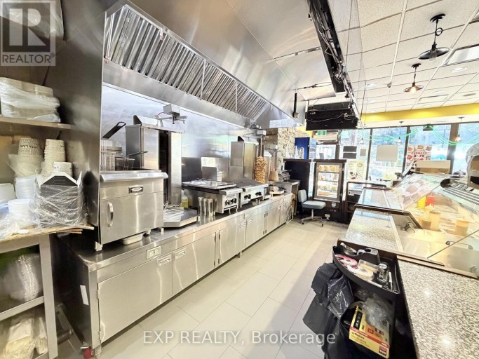 720 SPADINA AVENUE, Toronto (University), Ontario, M5S2T9