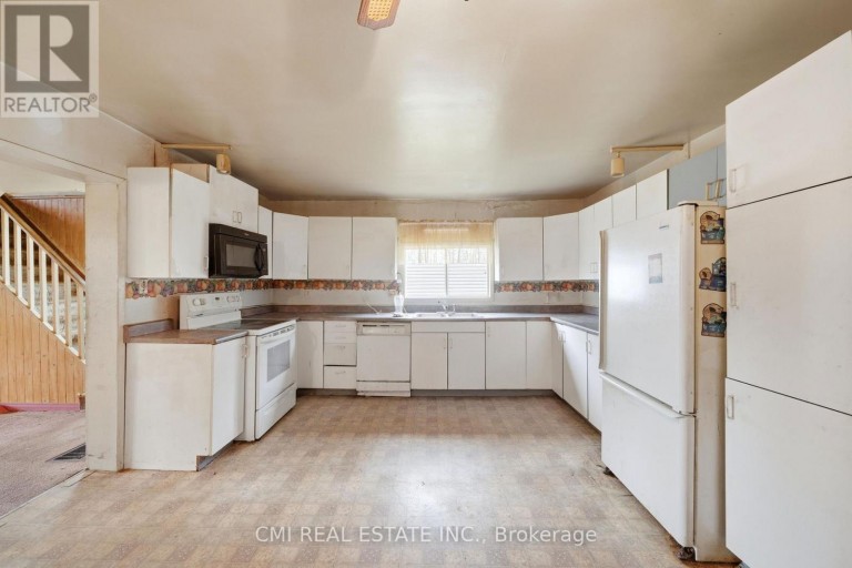 117 FOX STREET, Penetanguishene, Ontario, L9M1E2