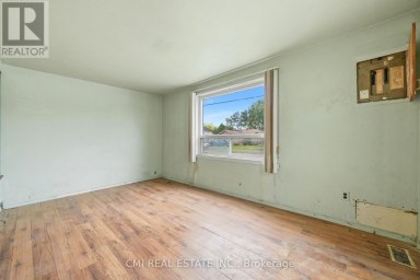 117 FOX STREET Penetanguishene Ontario photo 17
