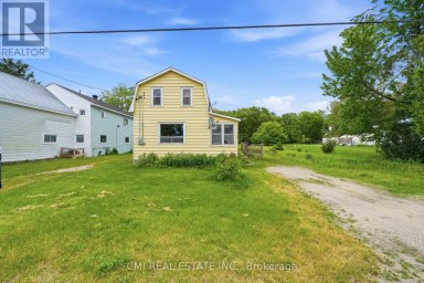117 FOX STREET Penetanguishene Ontario photo 3