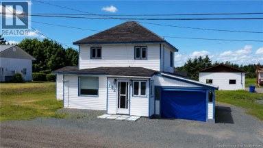 102 Rue de la Gare Pointe-Verte New Brunswick photo 2