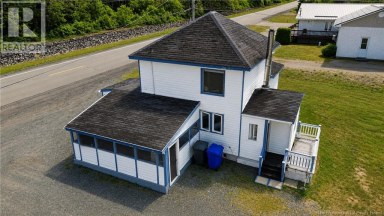 102 Rue de la Gare Pointe-Verte New Brunswick photo 4