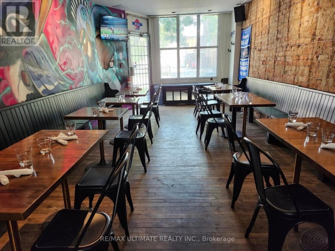 1627 DUPONT STREET, Toronto (Dovercourt-Wallace Emerson-Junction), Ontario, M6P3S8