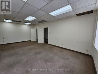 #2-4 - 1646 VICTORIA PARK AVENUE Toronto (Victoria Village) Ontario photo 10
