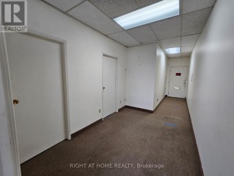 #2-4 - 1646 VICTORIA PARK AVENUE Toronto (Victoria Village) Ontario photo 4