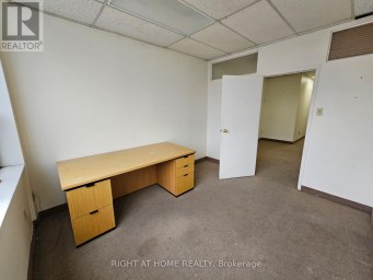 #2-4 - 1646 VICTORIA PARK AVENUE Toronto (Victoria Village) Ontario photo 7