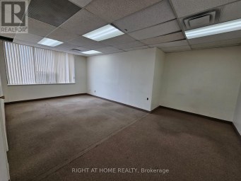 #2-4 - 1646 VICTORIA PARK AVENUE Toronto (Victoria Village) Ontario photo 8