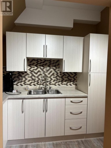7C - 38 WELLINGTON STREET E, Aurora (Aurora Village), Ontario, L4G1H5