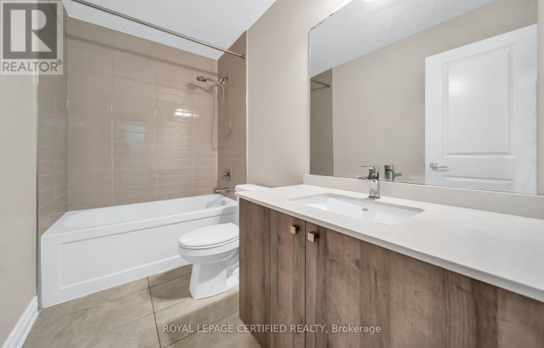 18 VINEYARD DRIVE, Brampton (Bram West), Ontario, L6Y2A5