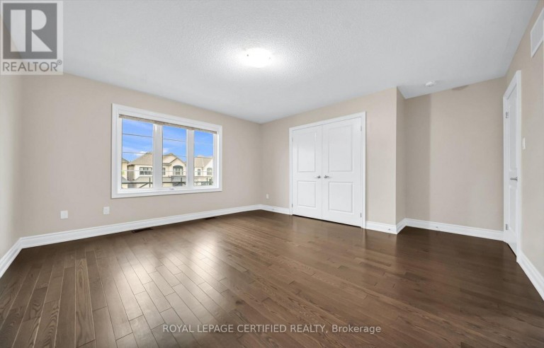 18 VINEYARD DRIVE, Brampton (Bram West), Ontario, L6Y2A5