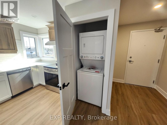 114 LEWIS STREET W, Merrickville-Wolford, Ontario, K0G1N0
