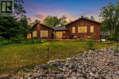 479 DYERS BAY ROAD Northern Bruce Peninsula Ontario photo 1
