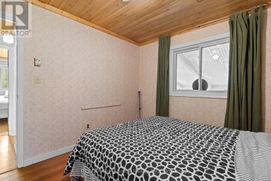 479 DYERS BAY ROAD Northern Bruce Peninsula Ontario photo 18
