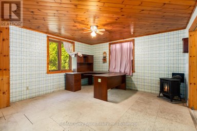 479 DYERS BAY ROAD Northern Bruce Peninsula Ontario photo 35