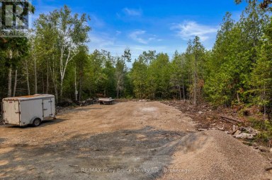 479 DYERS BAY ROAD Northern Bruce Peninsula Ontario photo 45