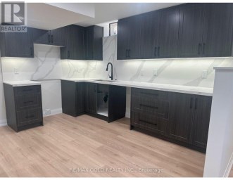 LOWER LEVEL - 18 HULLEN CRESCENT Toronto (West Humber-Clairville) Ontario photo 1