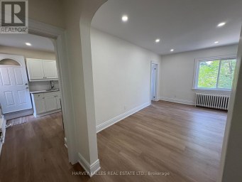 A - 1611 BAYVIEW AVENUE Toronto (Leaside) Ontario photo 4