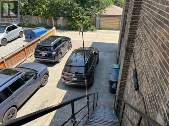 A - 1611 BAYVIEW AVENUE Toronto (Leaside) Ontario photo 9