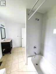 798 KING ROAD King Ontario photo 12