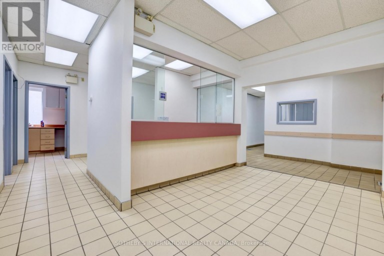 101 - 1655 DUFFERIN STREET, Toronto (Corso Italia-Davenport), Ontario, M6E1B2