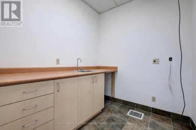 101 - 1655 DUFFERIN STREET Toronto (Corso Italia-Davenport) Ontario photo 15