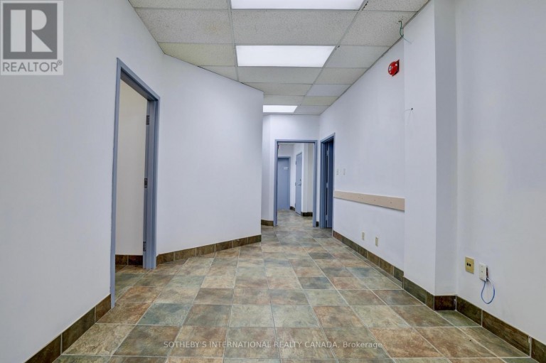 101 - 1655 DUFFERIN STREET, Toronto (Corso Italia-Davenport), Ontario, M6E1B2
