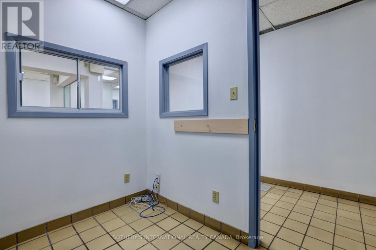 101 - 1655 DUFFERIN STREET, Toronto (Corso Italia-Davenport), Ontario, M6E1B2