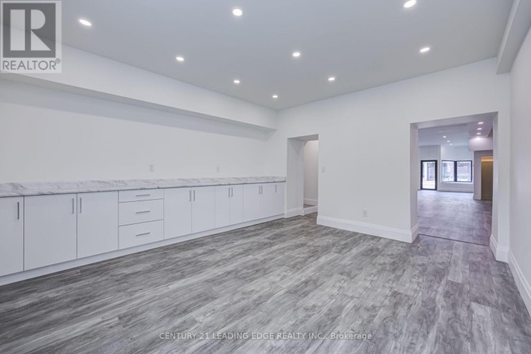 MAIN/BASEMENT - 1375 BATHURST STREET, Toronto (Casa Loma), Ontario, M5R3H8