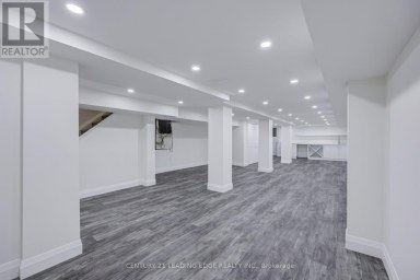 MAIN/BASEMENT - 1375 BATHURST STREET Toronto (Casa Loma) Ontario photo 17