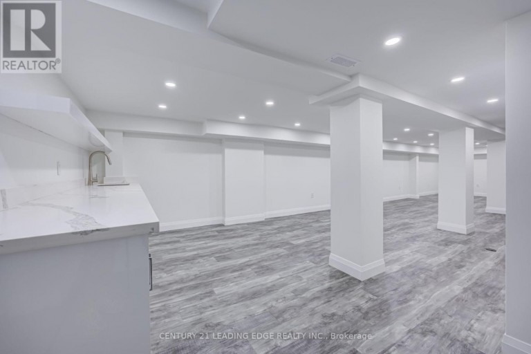 MAIN/BASEMENT - 1375 BATHURST STREET, Toronto (Casa Loma), Ontario, M5R3H8