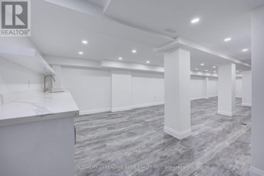 MAIN/BASEMENT - 1375 BATHURST STREET Toronto (Casa Loma) Ontario photo 20