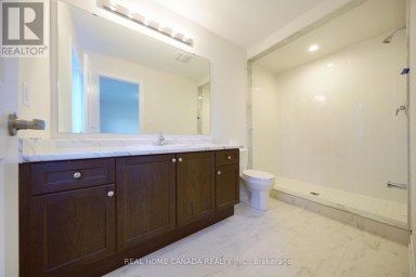 24 DURHAM AVENUE Barrie Ontario photo 16