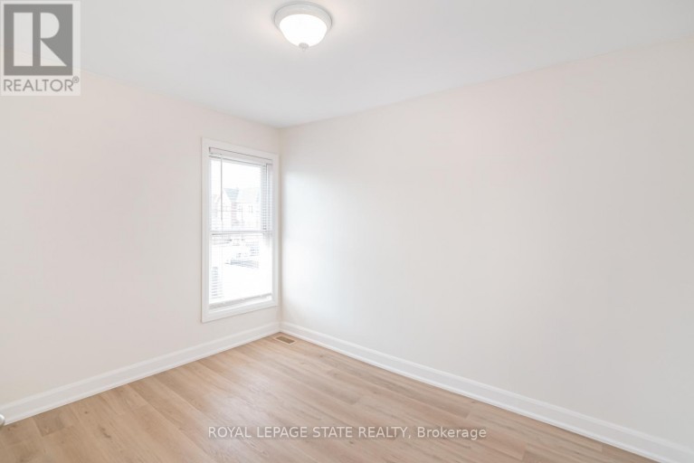 60 KEITH STREET, Hamilton (Industrial Sector), Ontario, L8L3S3