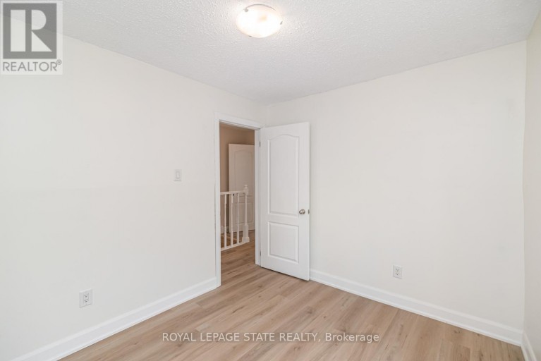 60 KEITH STREET, Hamilton (Industrial Sector), Ontario, L8L3S3