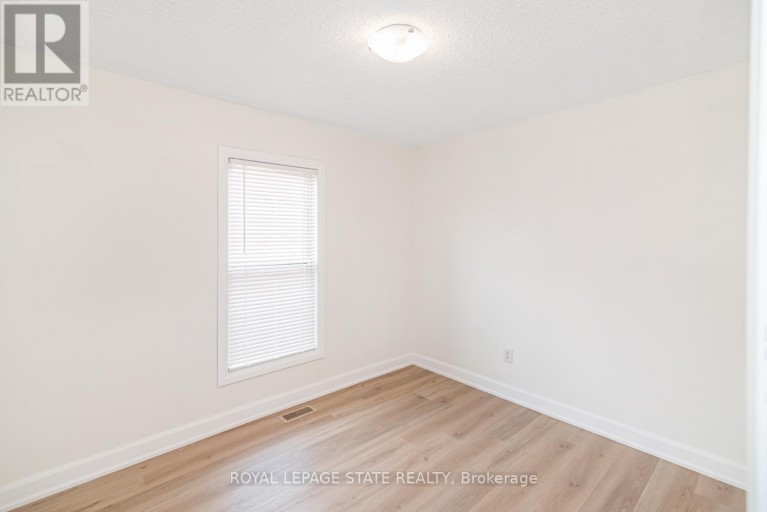 60 KEITH STREET, Hamilton (Industrial Sector), Ontario, L8L3S3
