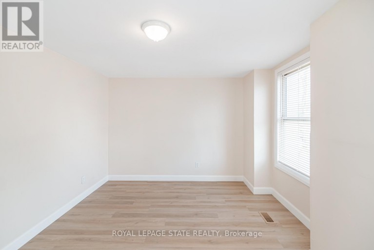60 KEITH STREET, Hamilton (Industrial Sector), Ontario, L8L3S3