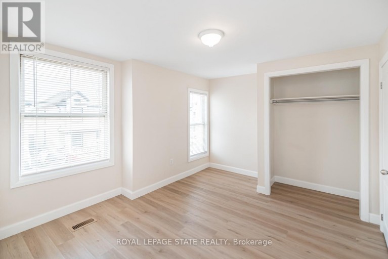 60 KEITH STREET, Hamilton (Industrial Sector), Ontario, L8L3S3