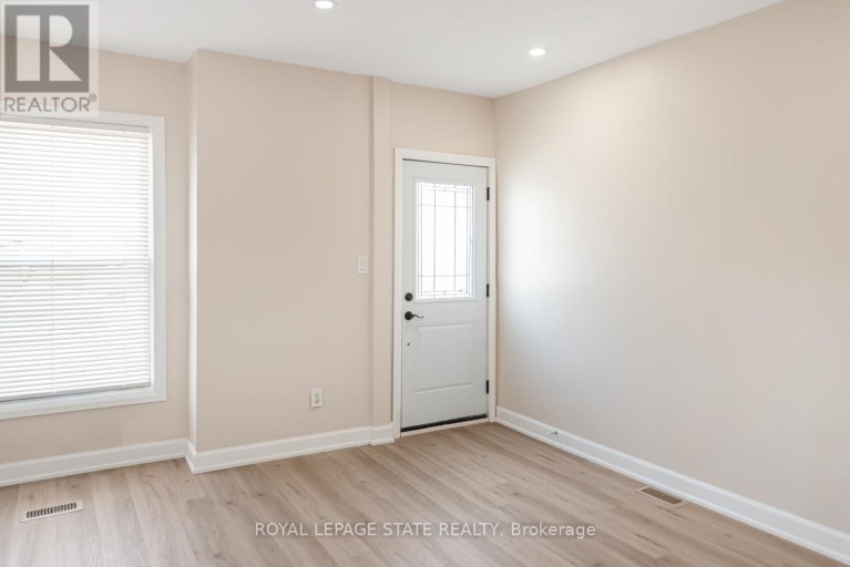 60 KEITH STREET, Hamilton (Industrial Sector), Ontario, L8L3S3
