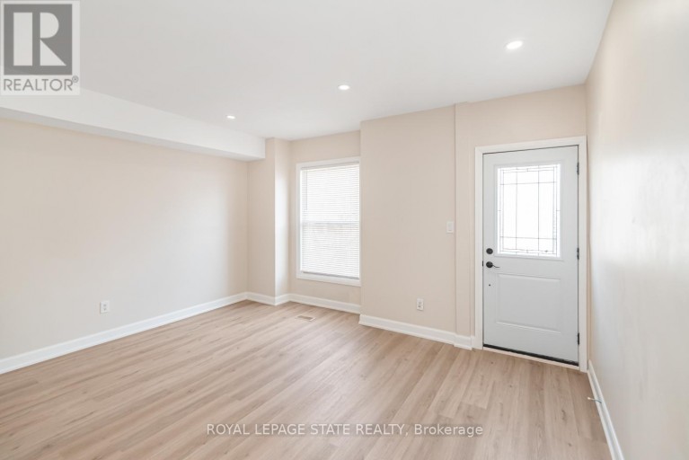 60 KEITH STREET, Hamilton (Industrial Sector), Ontario, L8L3S3