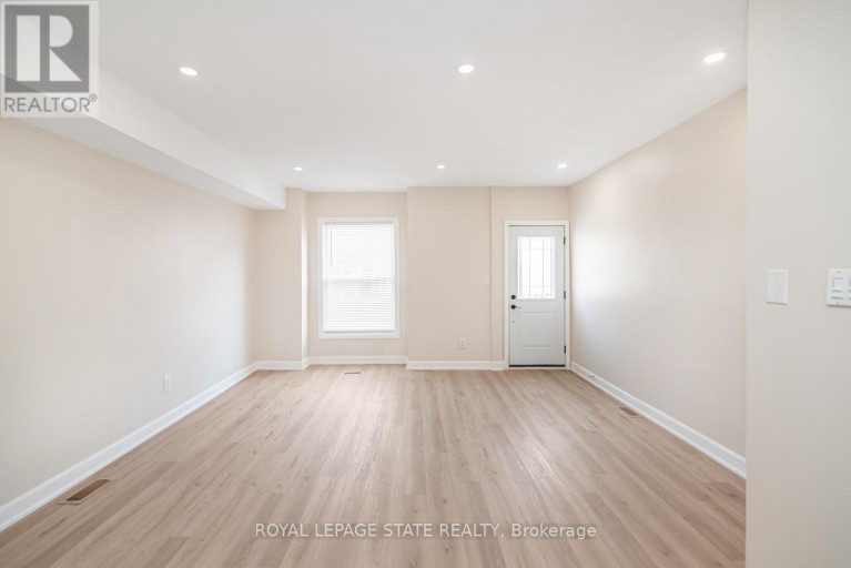 60 KEITH STREET, Hamilton (Industrial Sector), Ontario, L8L3S3