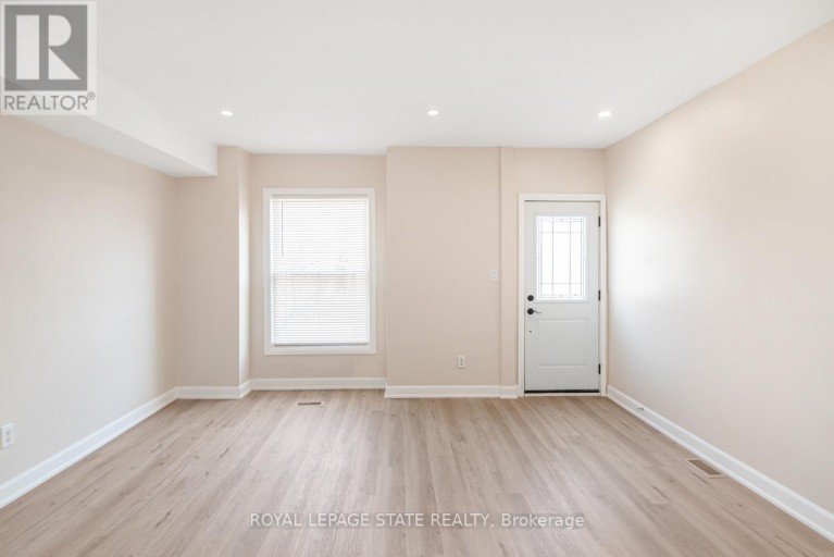 60 KEITH STREET, Hamilton (Industrial Sector), Ontario, L8L3S3