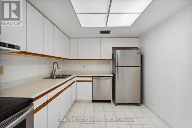 511 - 225 BAMBURGH CIRCLE Toronto (Steeles) Ontario photo 4